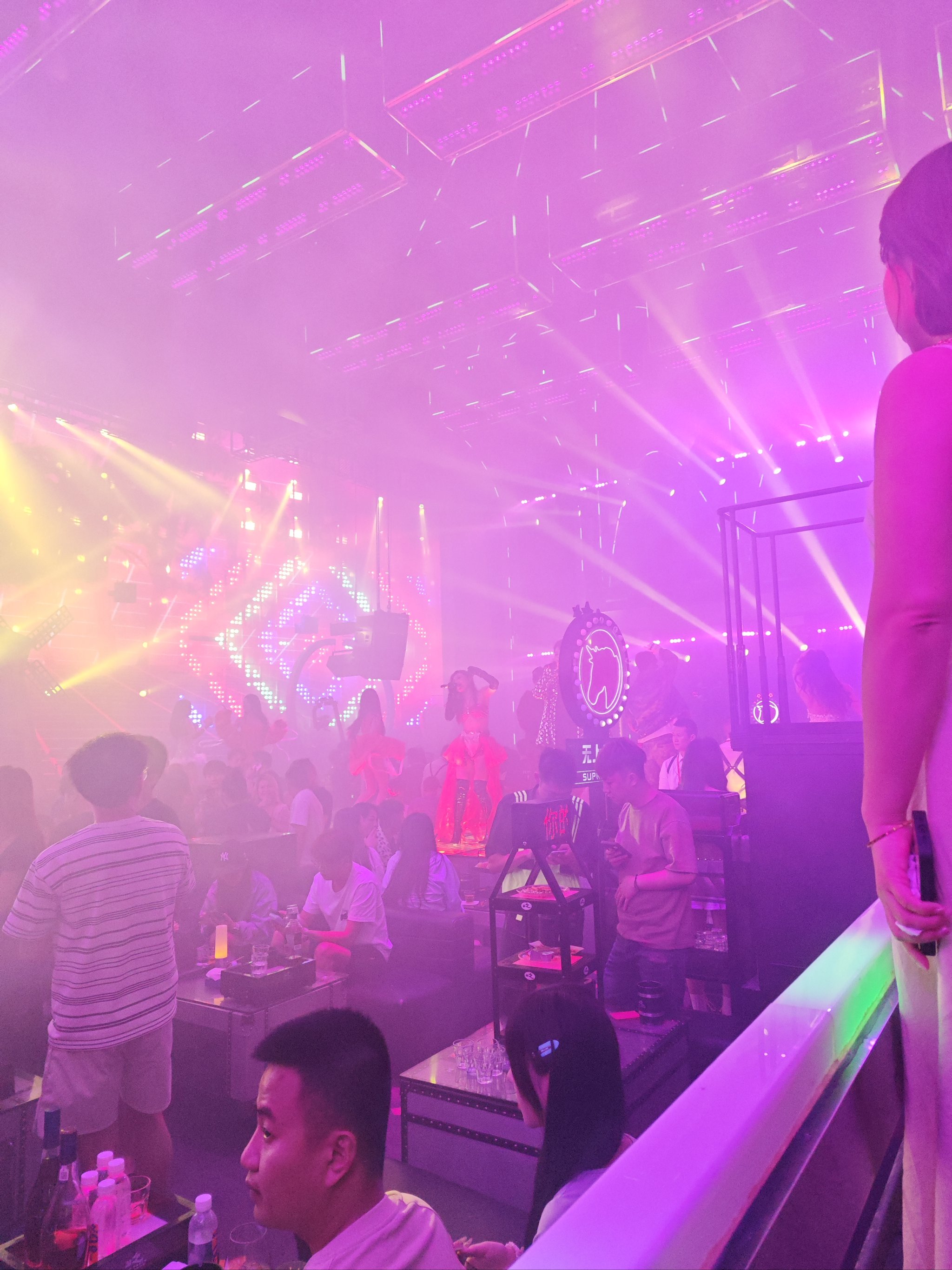 荆州商务KTV,划算优惠吗-洪湖市ktv预订